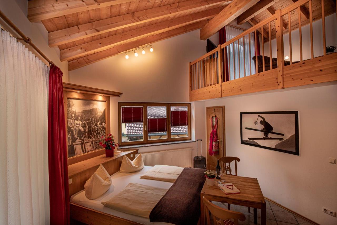 Hotel-Gasthof Der Wiesengrund Бад Хинделанг Екстериор снимка
