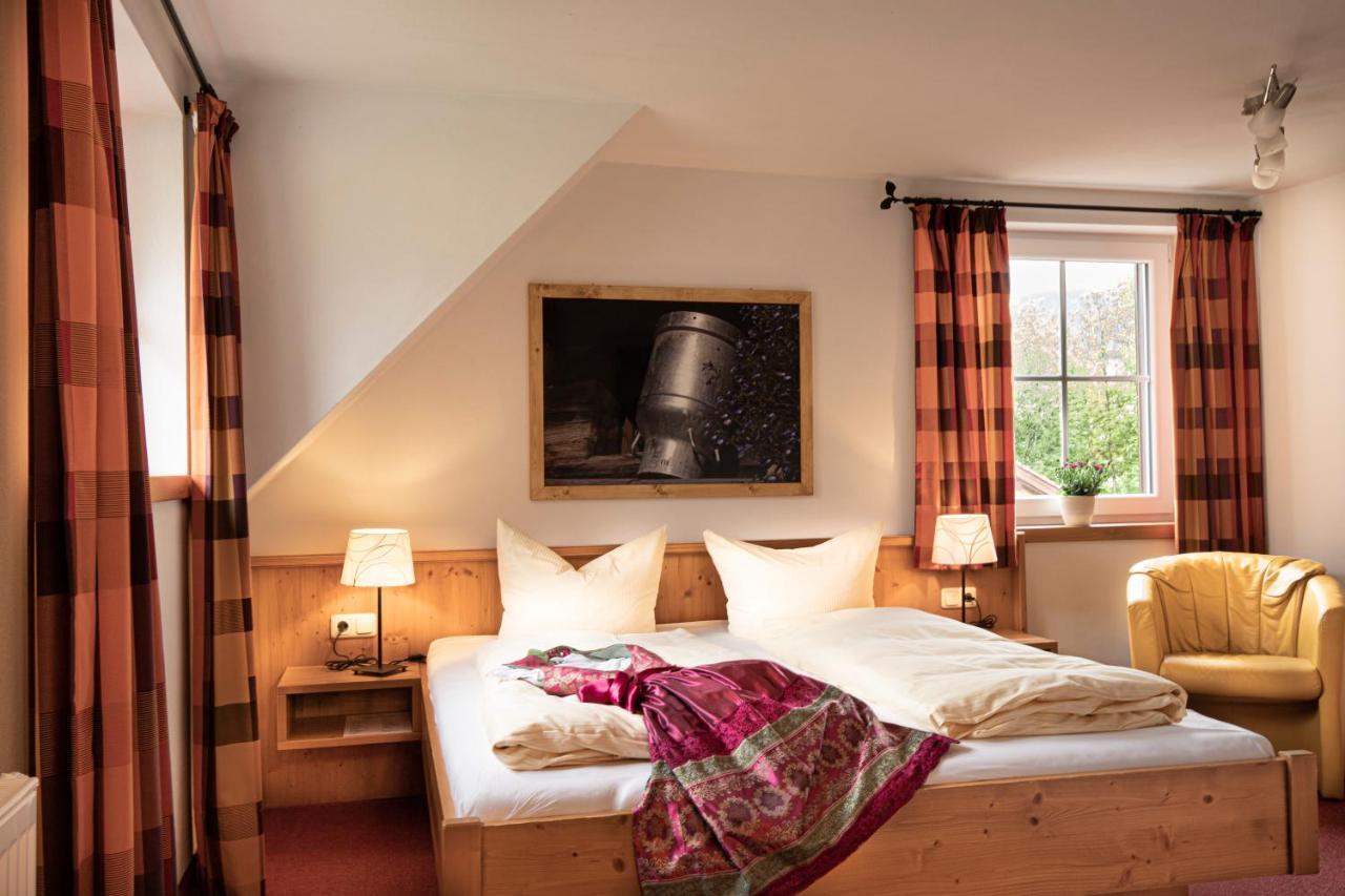 Hotel-Gasthof Der Wiesengrund Бад Хинделанг Екстериор снимка