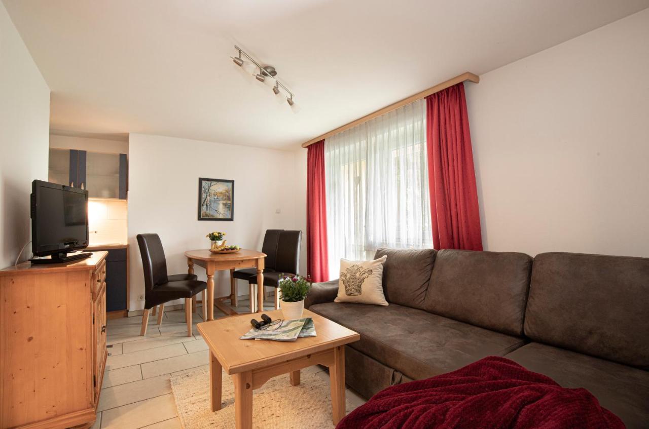 Hotel-Gasthof Der Wiesengrund Бад Хинделанг Екстериор снимка