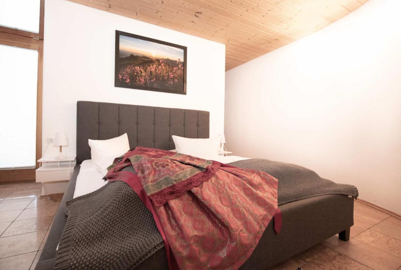 Hotel-Gasthof Der Wiesengrund Бад Хинделанг Екстериор снимка