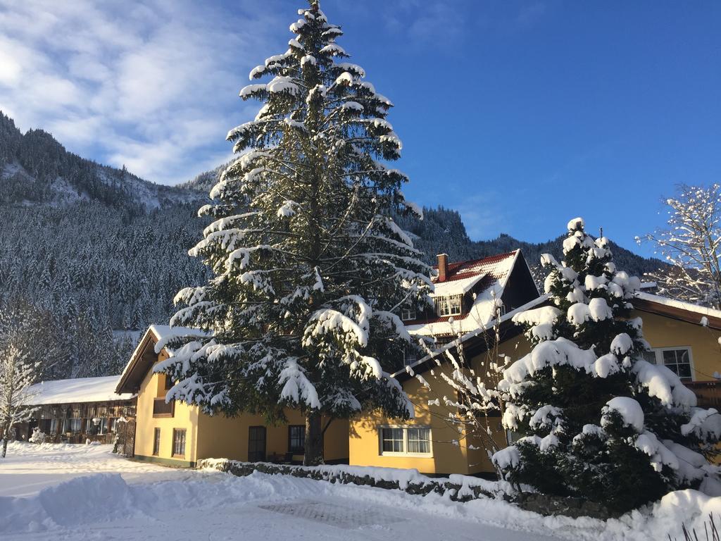 Hotel-Gasthof Der Wiesengrund Бад Хинделанг Екстериор снимка