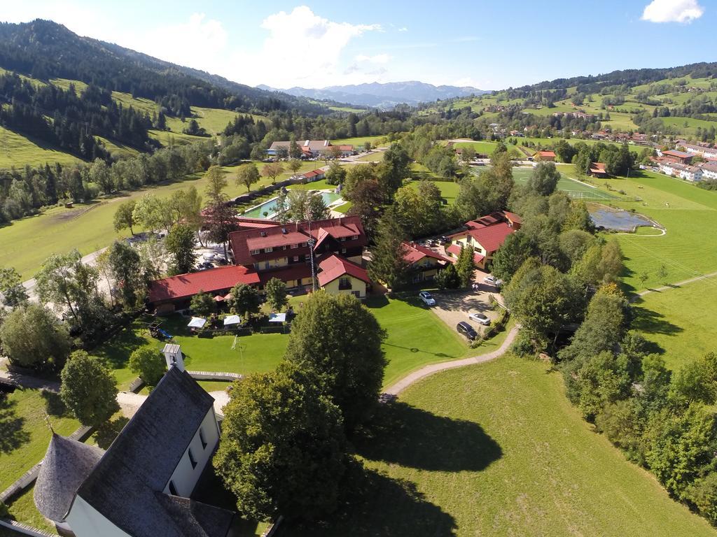 Hotel-Gasthof Der Wiesengrund Бад Хинделанг Екстериор снимка